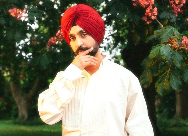 Watch: Diljit Dosanjh tries “pheeki” coffee in London worth Rs 30,000; jokes he’d rather go to an Indian wedding 30000 : Bollywood News