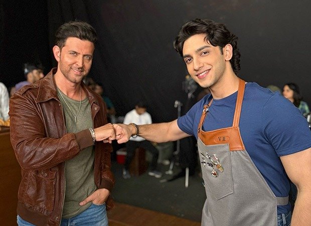 Vedang Raina shares full circle moment with Hrithik Roshan, 6 years after first modelling gig: “Fanboy then and fanboy now” 6 : Bollywood News