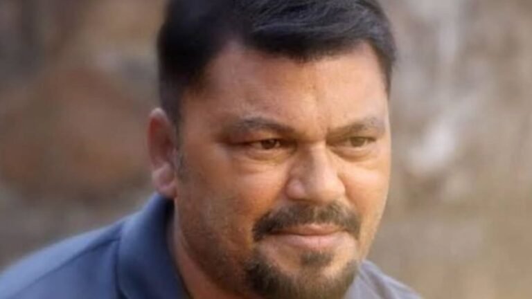 Uri, Dangal, 3 Idiots, Omkara makeup artist Vikram Gaikwad dies; Aamir Khan and Ranveer Singh express grief | Bollywood