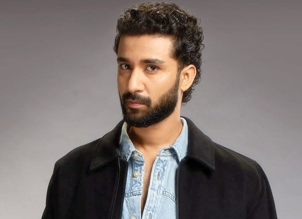 Raghav Juyal opens up about his dream for his parents; says, “I want my parents to experience flying in a private jet” : Bollywood News