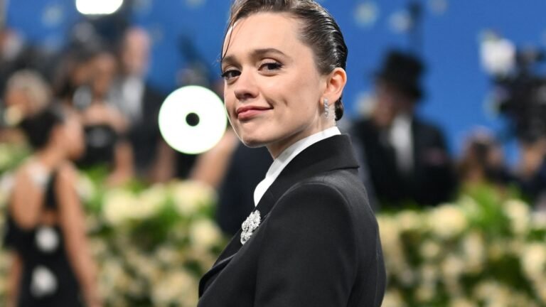 Aimee Lou Wood sets the record straight about her crying pics after ‘mean’ SNL skit: ‘People analyse too much’ | Web Series