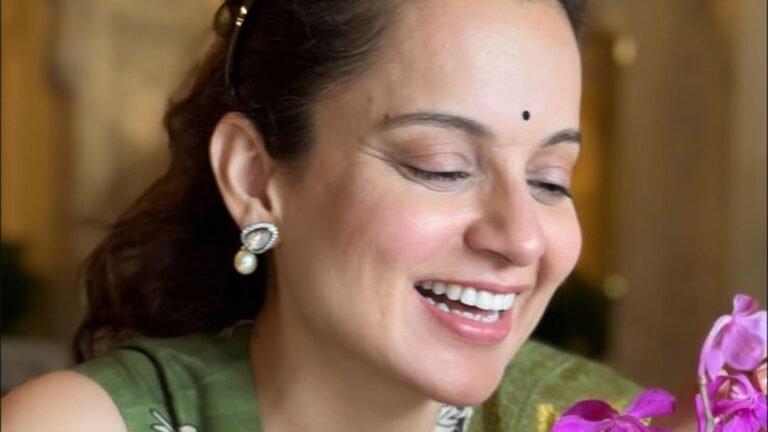 Kangana Ranaut flaunts a bright smile in new pics, calls it her ‘Bharat winning against China+Pakistan face’ | Bollywood