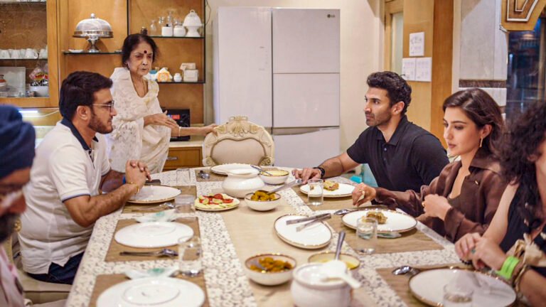 Sourav Ganguly hosts Sara Ali Khan, Aditya Roy Kapur for dinner at home in Kolkata as they promote Metro In Dino | Bollywood