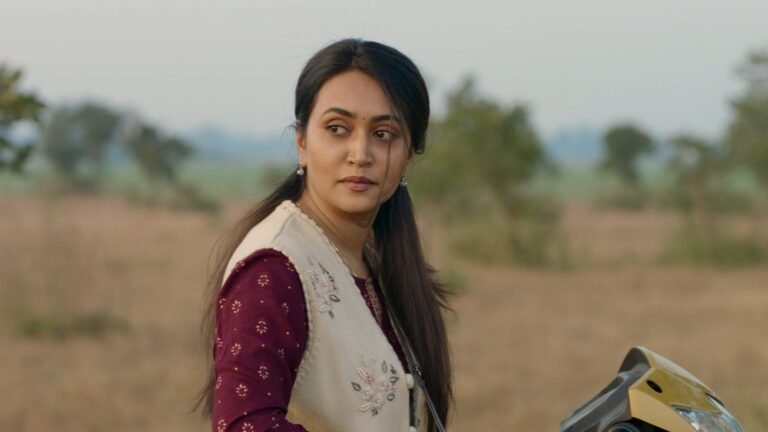 Saanvika recalls feeling uncomfortable during kissing scene with Jitendra Kumar in Panchayat: ‘I refused but…’ | Web Series