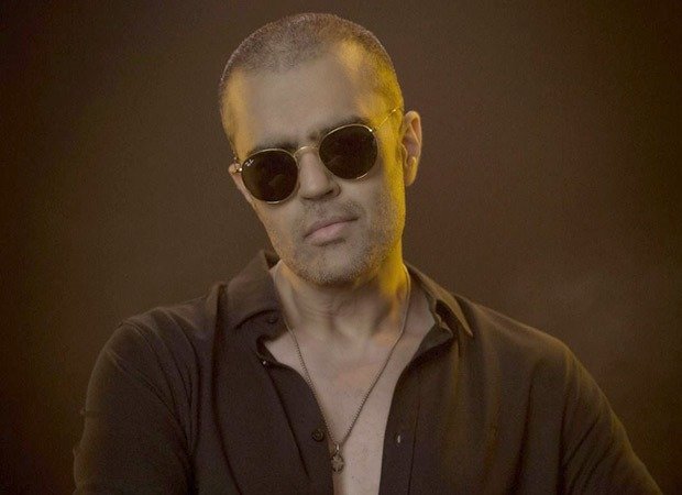 Maniesh Paul’s striking new look sparks speculation as fans wonder if a villain role is in the works : Bollywood News