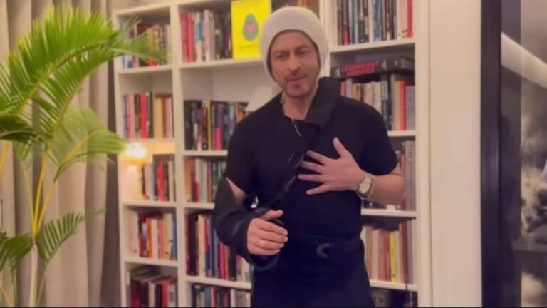 Emotional Shah Rukh Khan says National Award win for Jawan ‘is a reminder that what I do matters’, thanks Gauri and kids | Bollywood