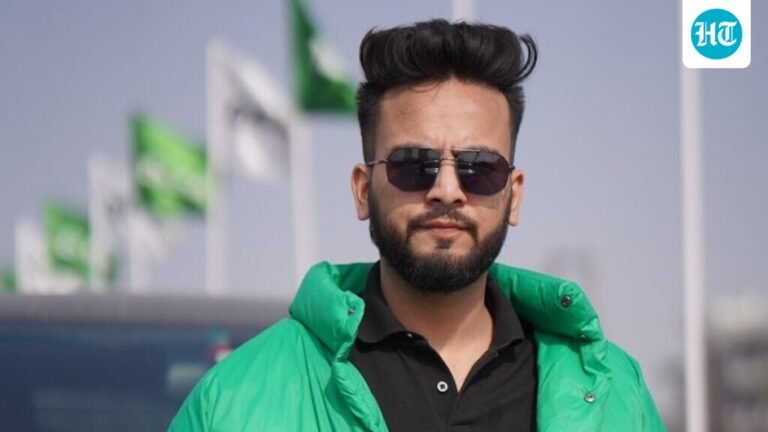 Elvish Yadav slams IndiGo airlines as he gets caught in flight delay: ‘Such lack of respect for passengers’ time’